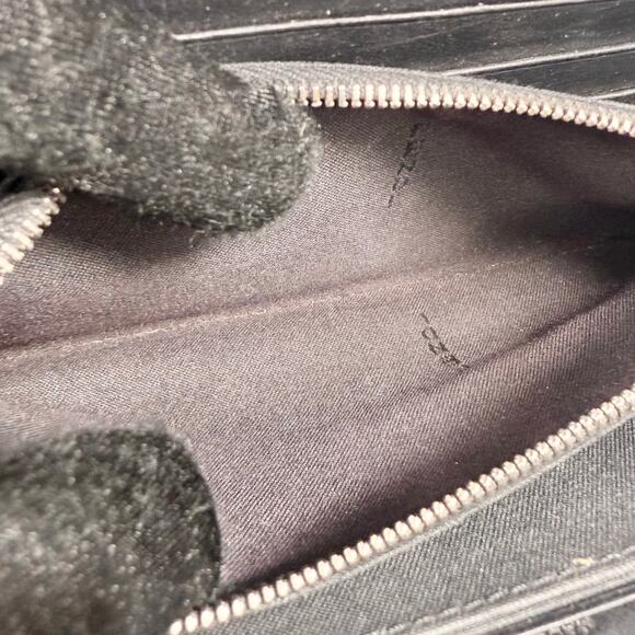 Fendi Monogram FF Leather Zip Around Wallet - Picture 9 of 11